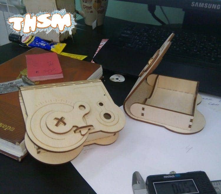 Laser Cut Wooden Box With Rotary Latch Free Vector