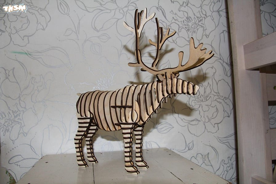 Laser Cut Reindeer 3D Animal Free Vector