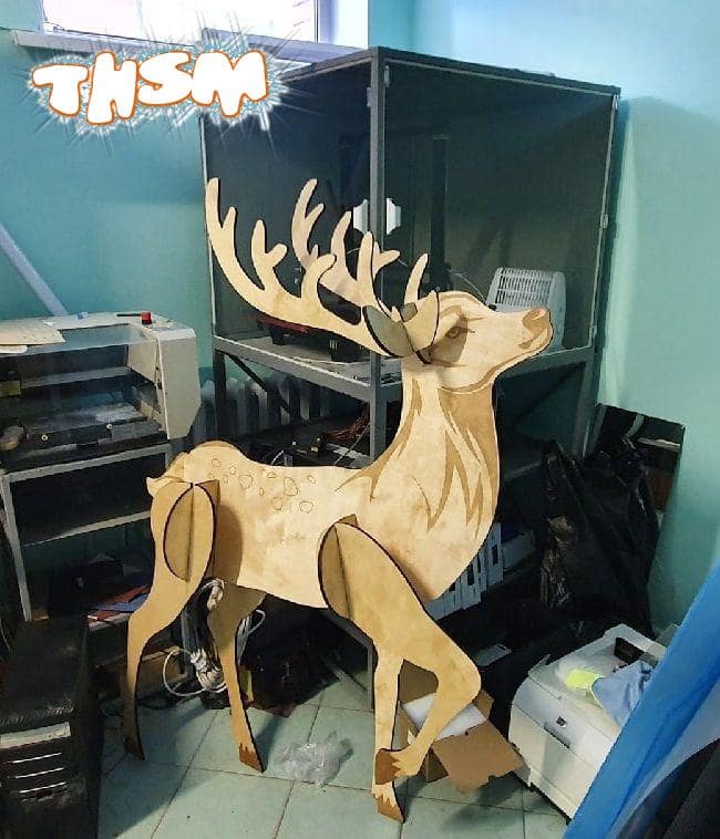 Laser Cut Deer Outdoor Christmas Decor 4mm Free Vector